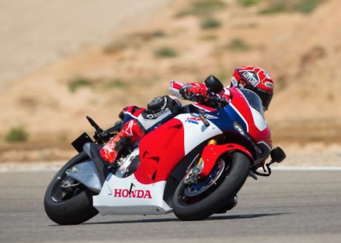 Honda RC213V-S road-legal MotoGP bike arrival