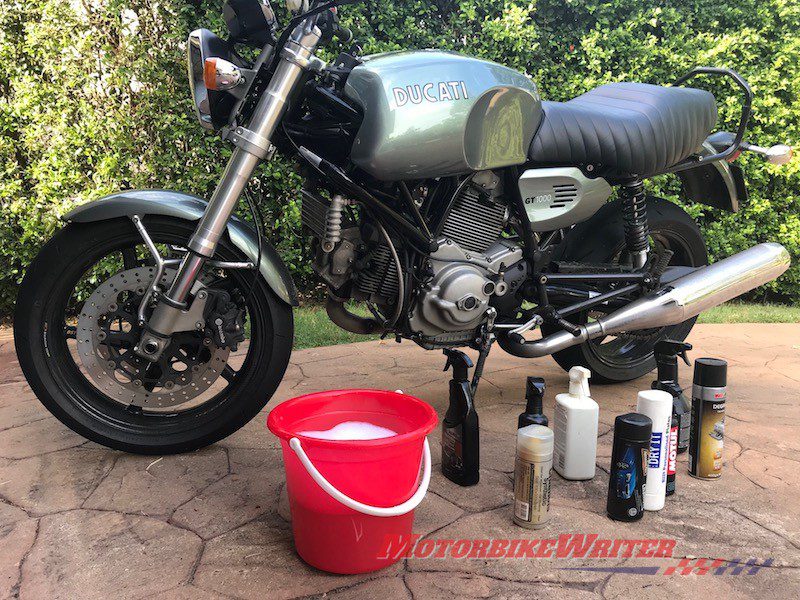 Clean wash Ducati GT1000 justice