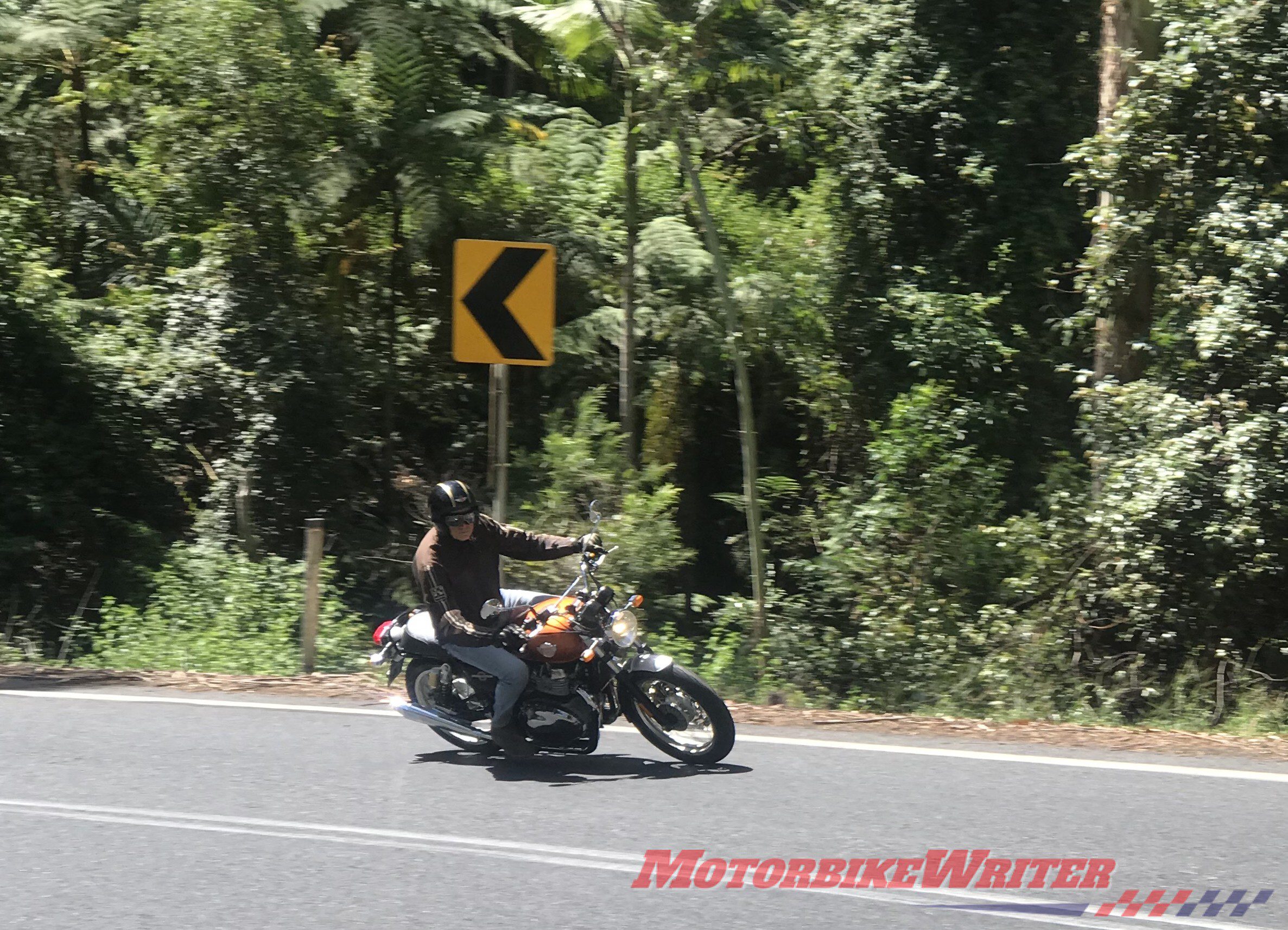 Royal Enfield Interceptor 650 arriving