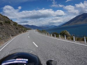 Haast Pass past Lake Wanaka