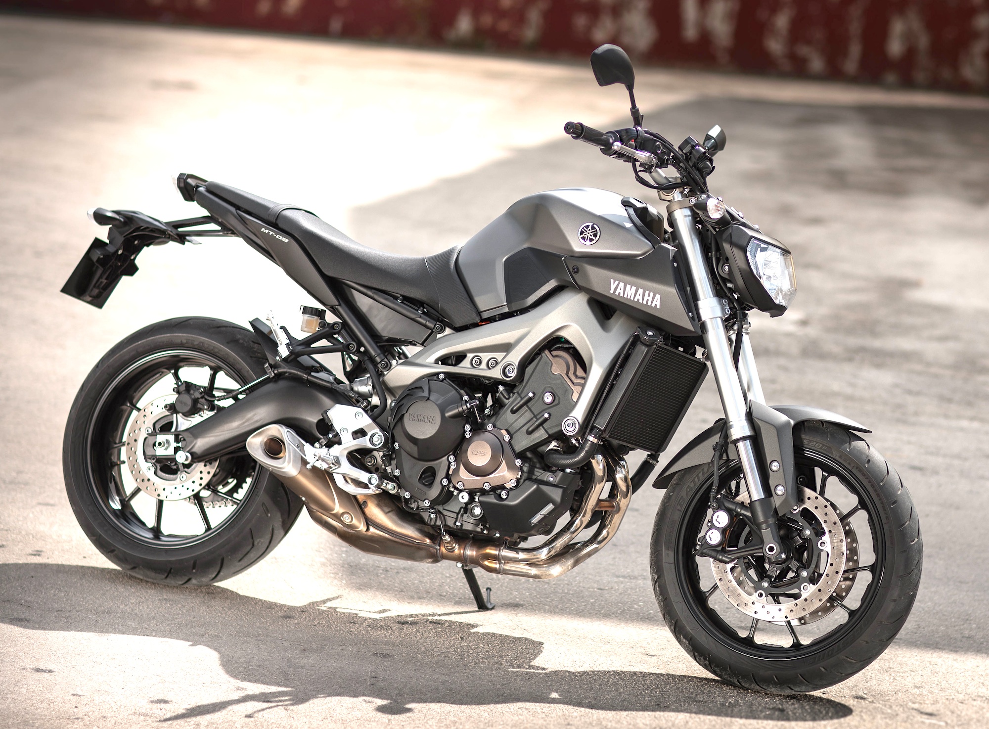 Yamaha MT-09 a