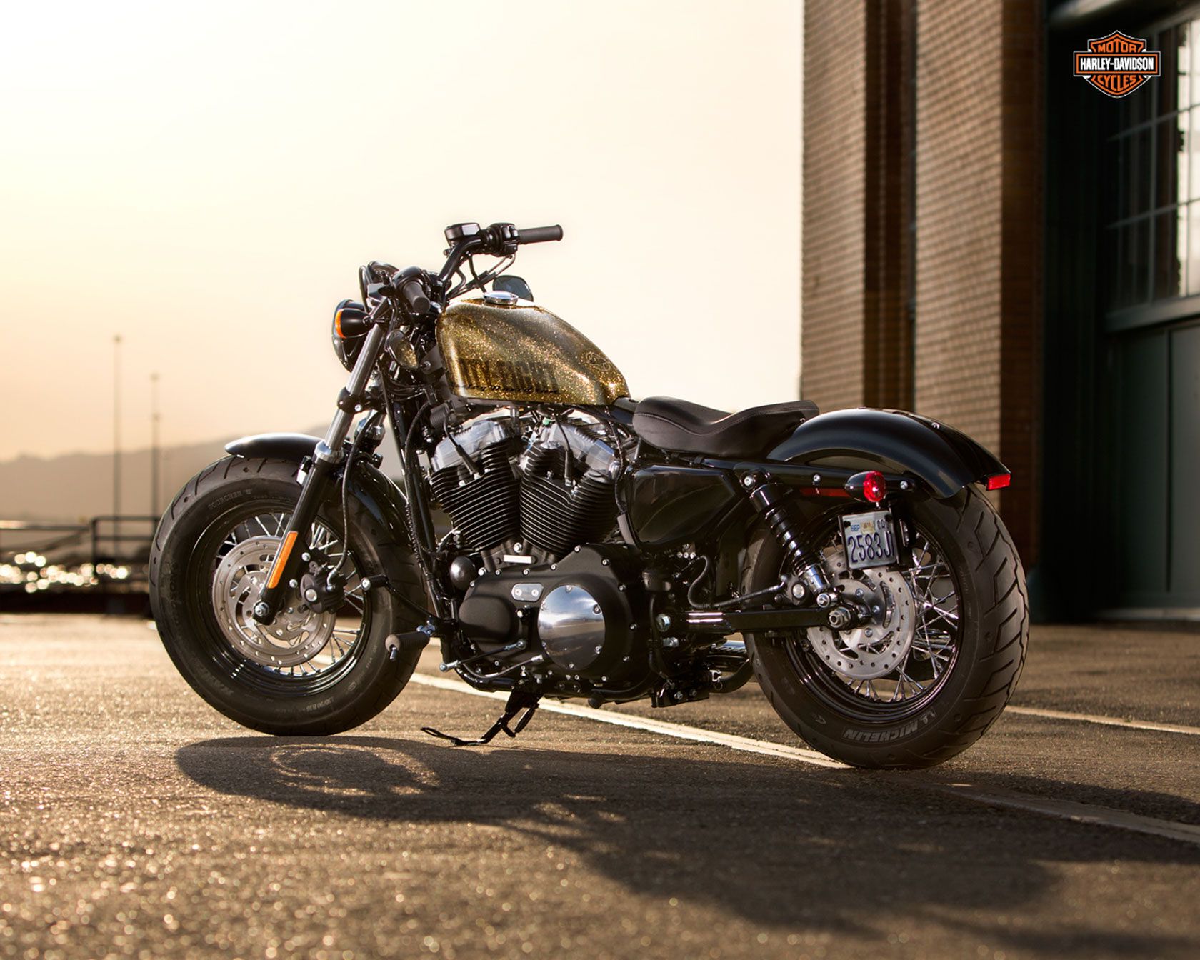 Harley Davidson 48 Wallpapers