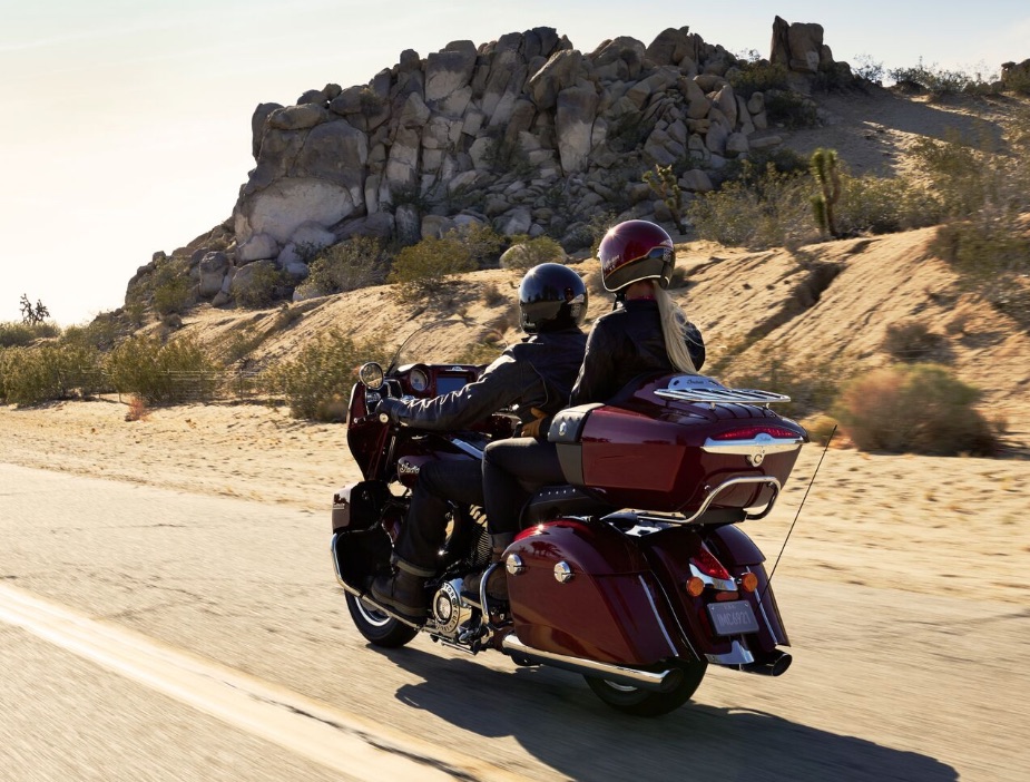 2017 Indian Roadmaster infotainment