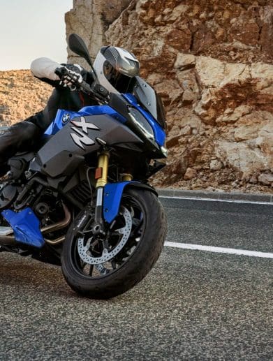 2023 BMW F900 XR