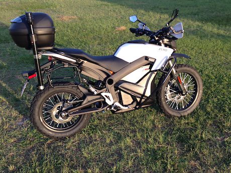 Zero DS electric motorcycle pursuit