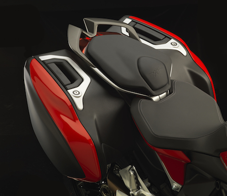 New MV Agusta Turismo Veloce 800 sports tourer comes with free panniers