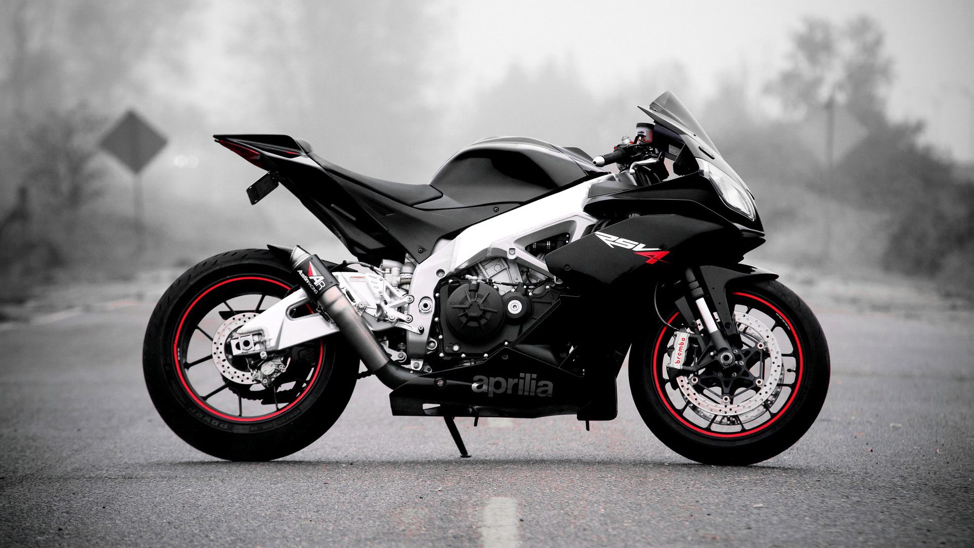 Aprilia RSV4 Wallpapers