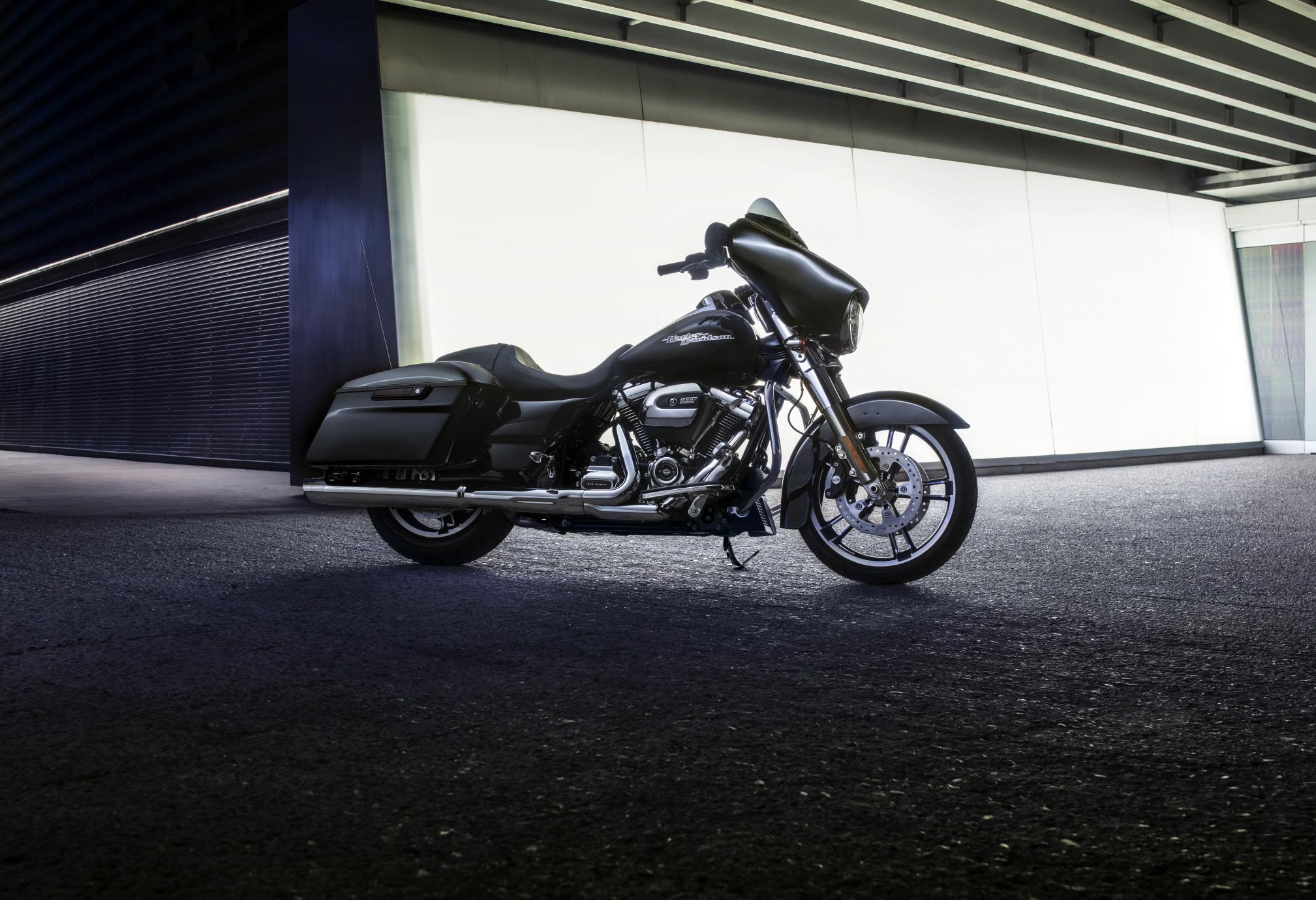 Harley Davidson Street Glide Wallpapers