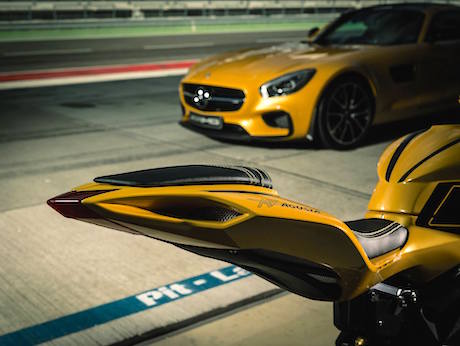 Mercedes-AMG solarbeam MV Agusta F3 - bust