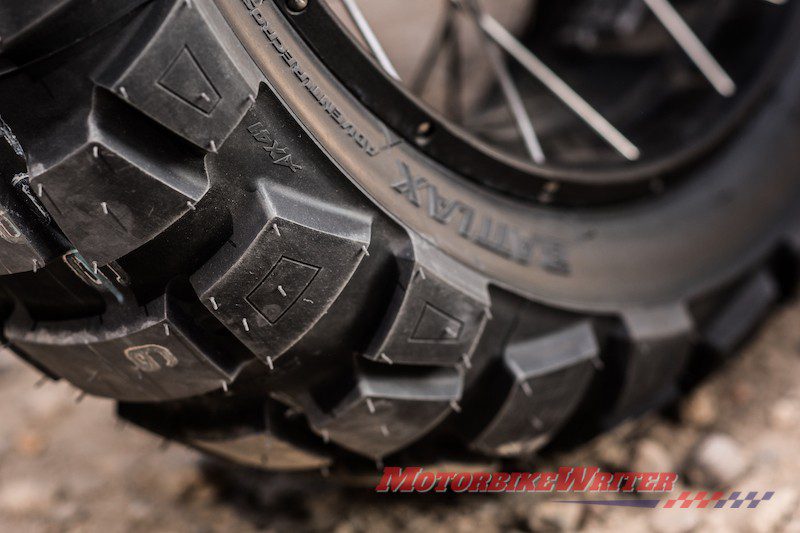 Bridgestone Battlax Adventurecross AX41 – Pneumatico Moto 150/70 B17 69Q TL