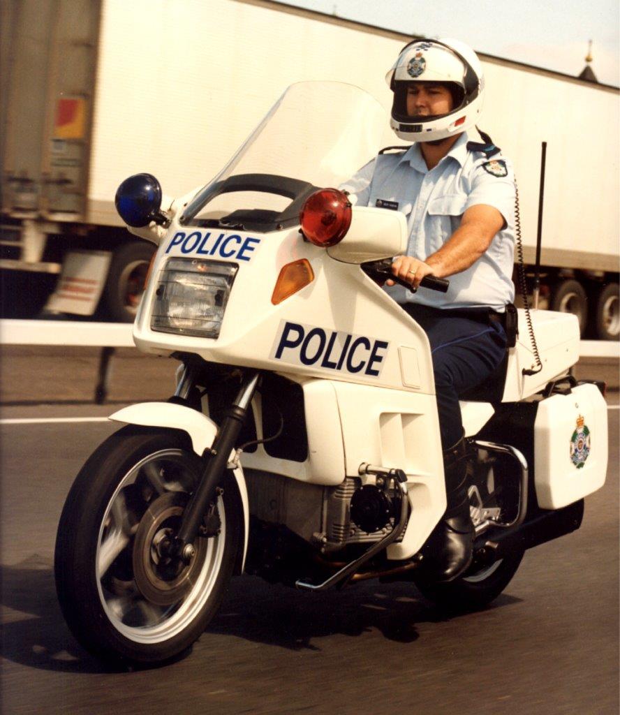 BMW K 100 TIC on Patrol