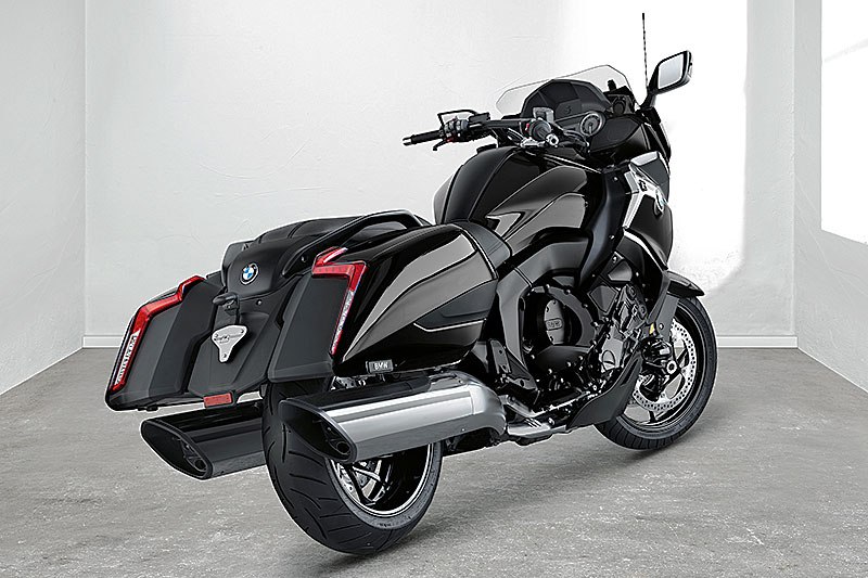 BMW K 1600 B bagger confirms