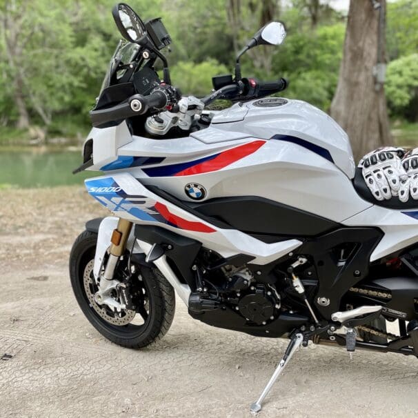 A view of a 2022 BMW S1000 XR. Media sourced from the BMW S1000 RR Forum.