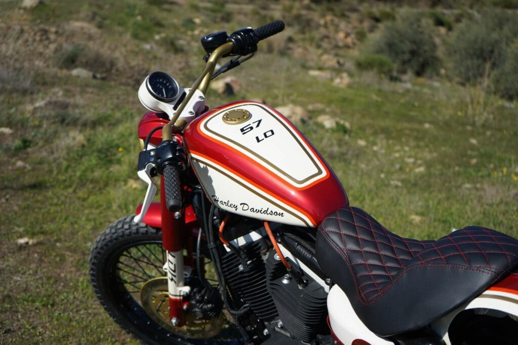 The “BULTRACKER 57” from Lord Drake Kustoms. Media sourced from Lord Drake Kustoms' recent press release.