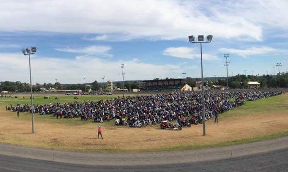 Dubbo Babe Raid sets two world records