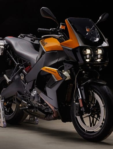 Buell's refreshed Supertouring. Media sourced from Buell's press release.