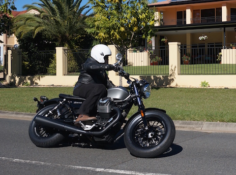 Moto Guzzi V9 Bobber