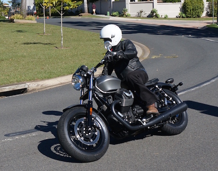 Moto Guzzi V9 Bobber