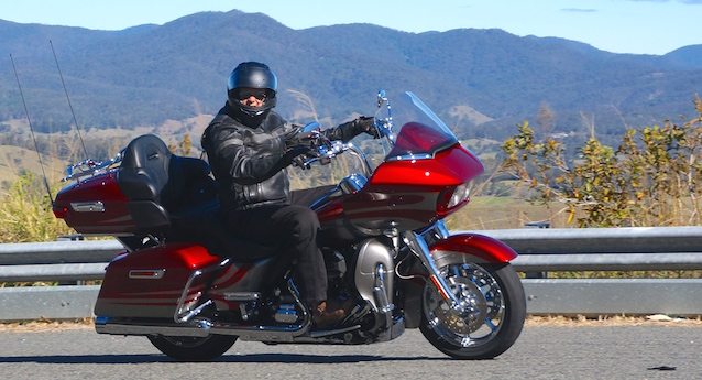 2016 Harley-Davidson CVO Road Glide Ultra