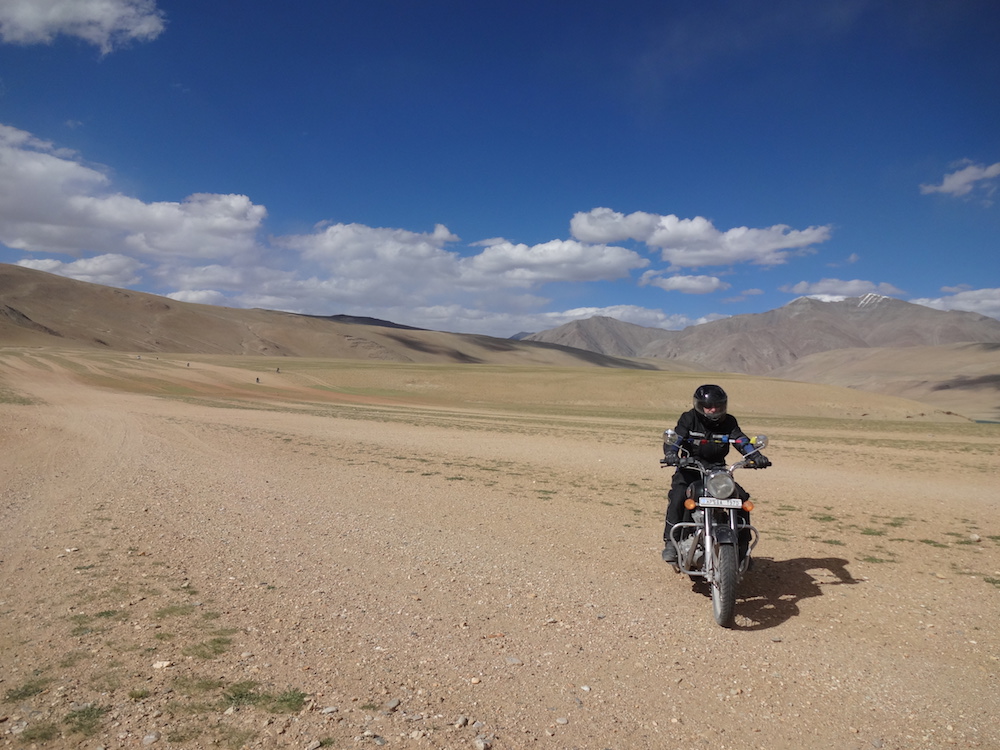 Discount motorcycle tour to Himalayas with Royal Bike Riders