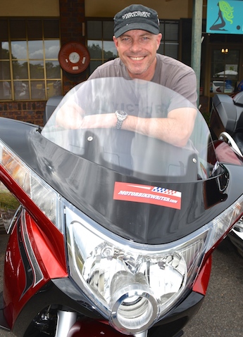 Polaris head honcho Peter Alexander joins riders for the first Brisbane Victory and Indian Motorcycles shop ride. production collector