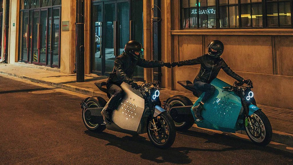 two riders enjoying the DC100, a new electric bike from Davinci Tech