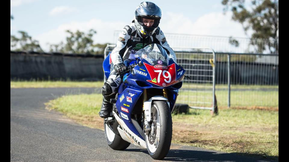 Di Jones tackles Superbike championships