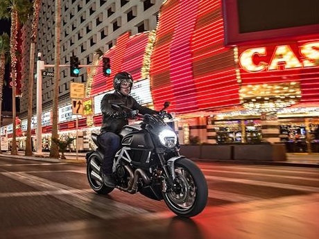 2015 Ducati Diavel