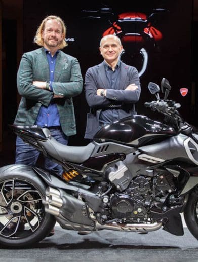 Ducati's deigns nights, during which Ducati celebrated their all-new Dial V4. Medi sourced from Ducati's press release.