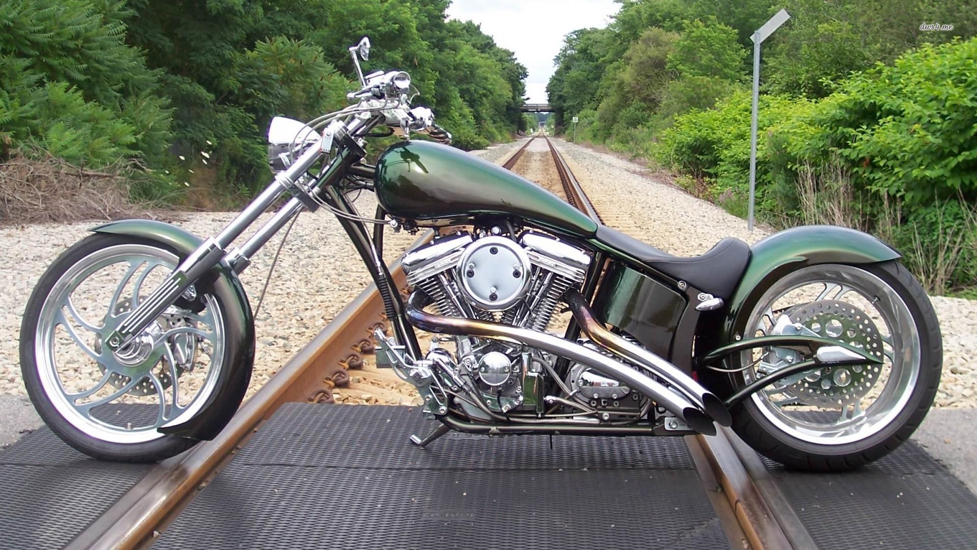 Harley Davidson Dyna Wide Glide Wallpapers