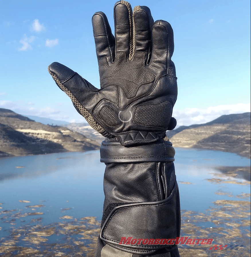 Siima Sibirsky Adventure Glove for all weather conditions