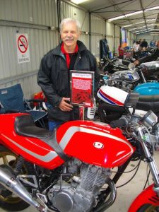 Rod Tingate with Groff's Yamaha SR400