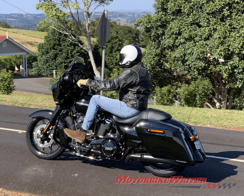 Step up to Harley-Davidson Street Glide Special - webBikeWorld