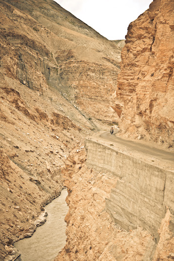 Nomadic Kinghts invites daredevil riders to join their first tour of the Cliffhanger track in the Himalayas (Photo by Iain Crockart)