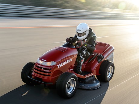 Honda VTR-powered Mean Mower