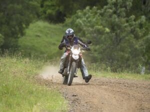 Husqvarna 650 - second gear