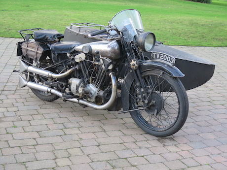 Brough Superior SS 100 outfit