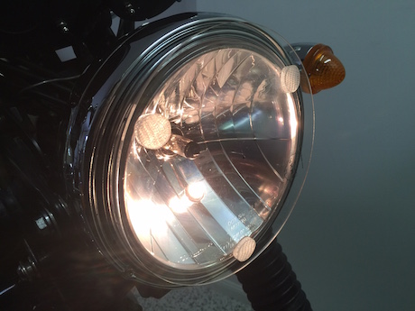 Triumph Bonneville T100 headlight protector