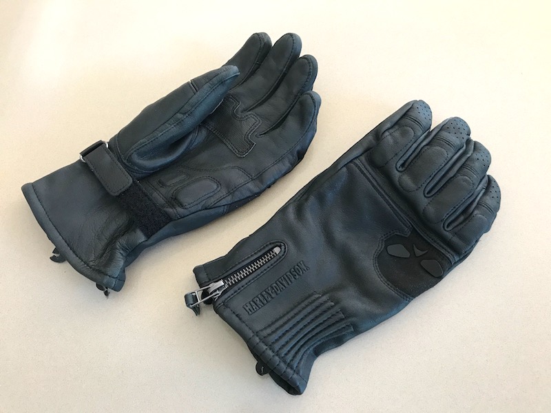 Admiral Under-Cuff Gauntlet motorcycle gloves