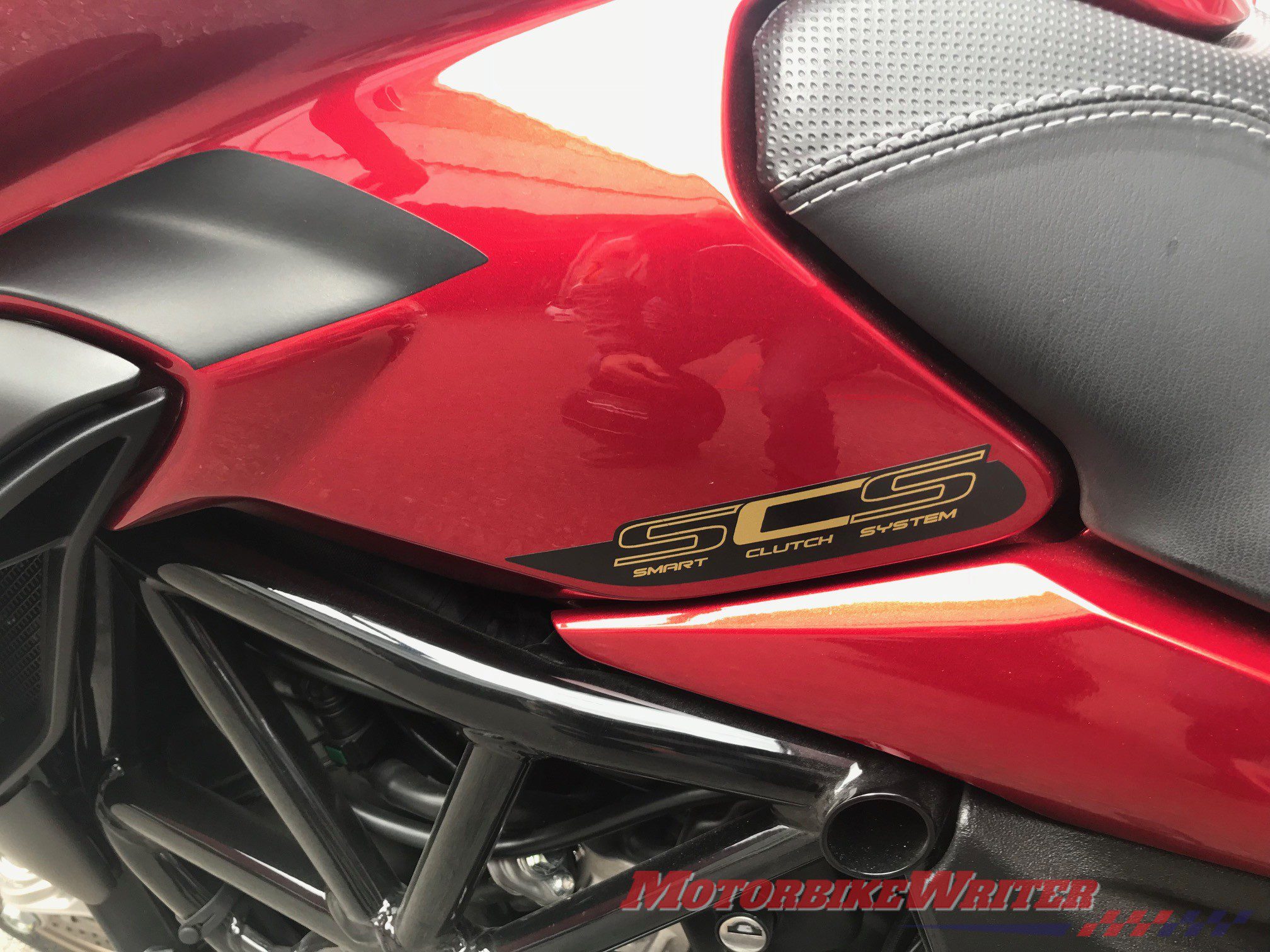 MV Agusta Turismo Veloce 800 Lusso practical