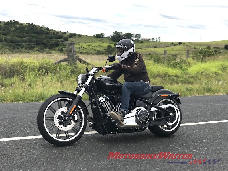 2018 Harley-Davidson Softail Breakout