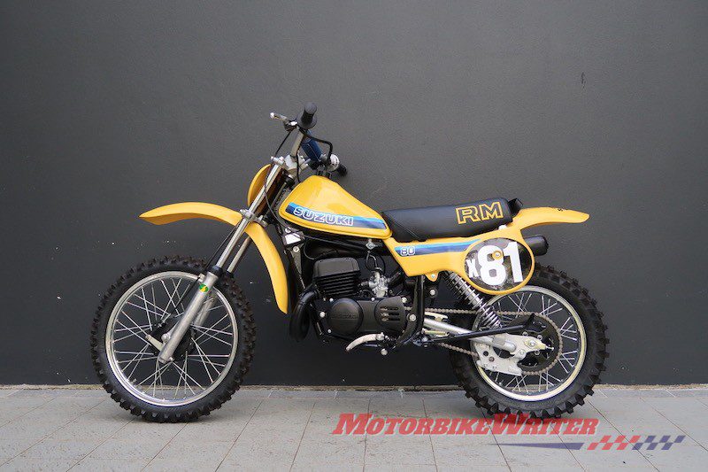 Suzuki RM80 - Triumph Bonnevilles