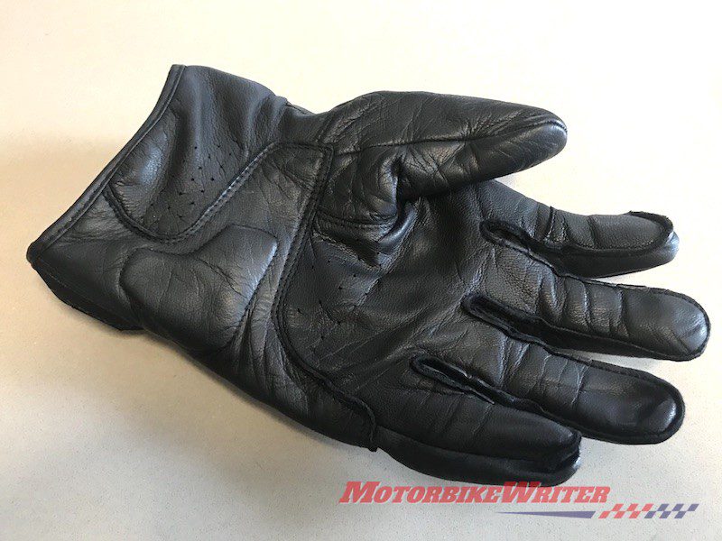Macna Saber gloves