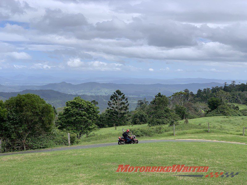 Lamington Park National Rd is no dead end