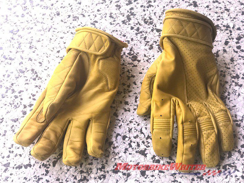 Goldtop Bobber tan gloves