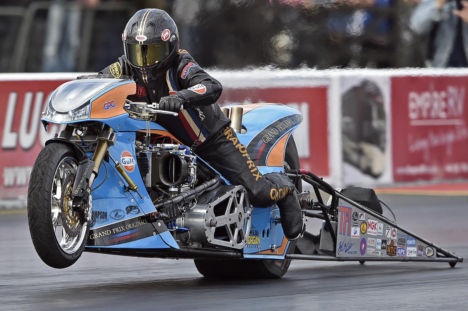 Ian King & 'Gulf Oil Top Fuel Dragbike' (photo Stefan Boman) 1