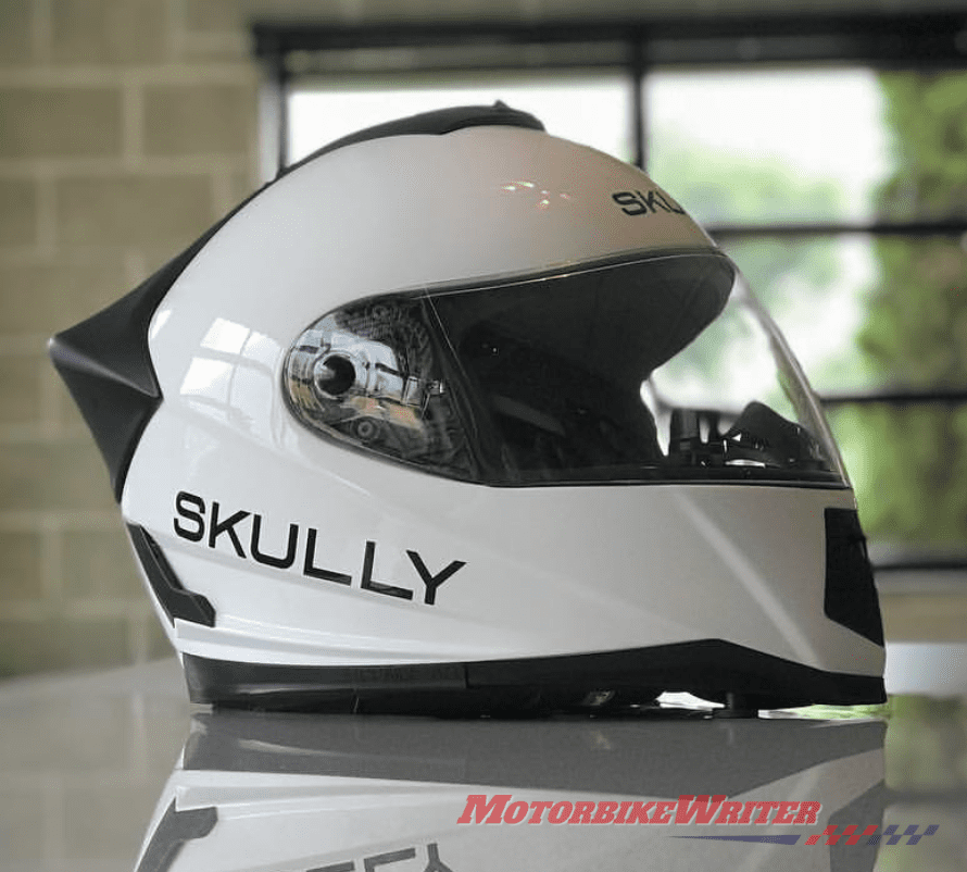 Skully Fenix AR head-up display helmet HUD