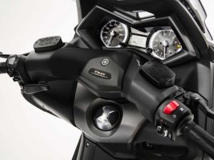 2015 Yamaha TMax Iron Max