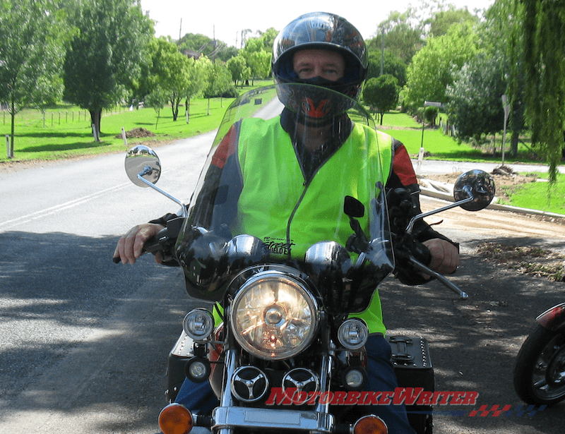 Motorists rewarded for seeing Joe Rider Ulysses Orange Branch