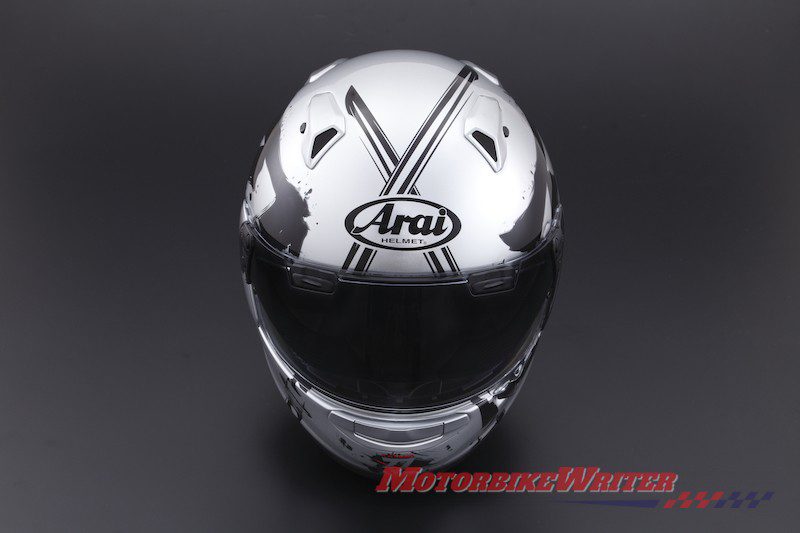 Suzuki KATANA Arai helmet